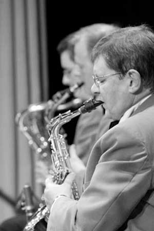 Wedding Band 04